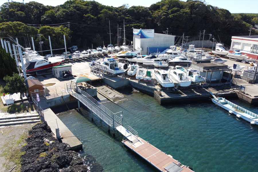 マリーナ開発・運営